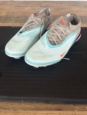 Nike Phantom Nike United FG